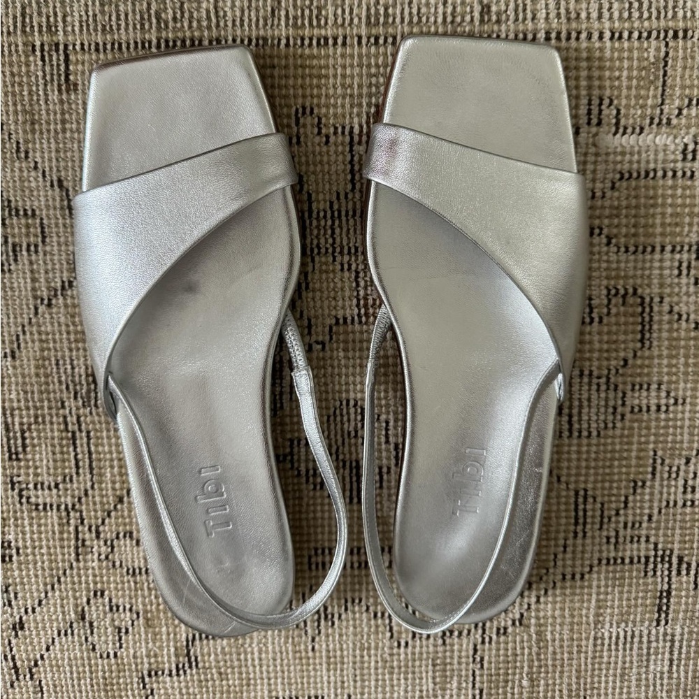 Avi Sandal. Size 38.